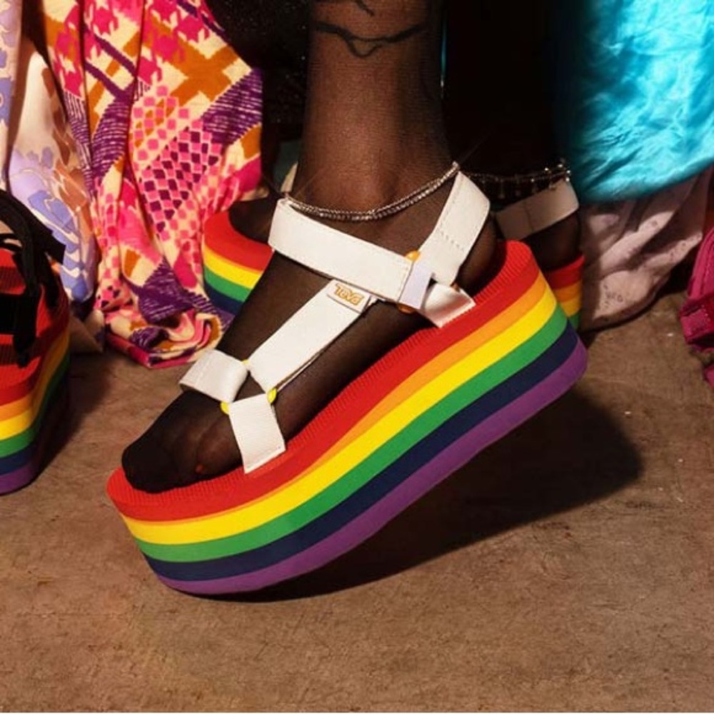Teva Flatform Universal Rainbow Pride Sandals - Picture 5 of 16